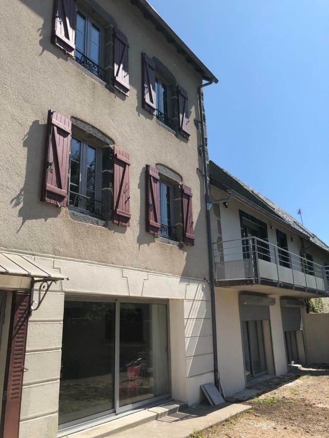 Les Gites Du Paradis Murol Exterior foto