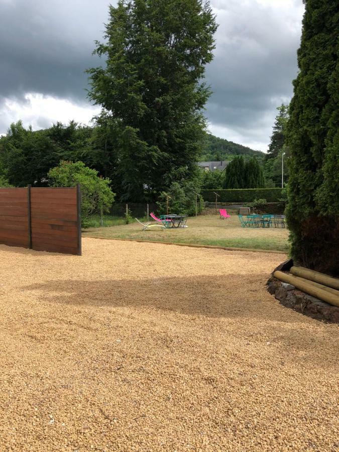 Les Gites Du Paradis Murol Exterior foto