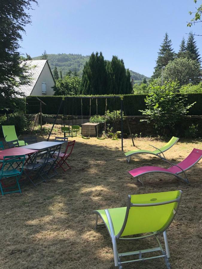 Les Gites Du Paradis Murol Exterior foto